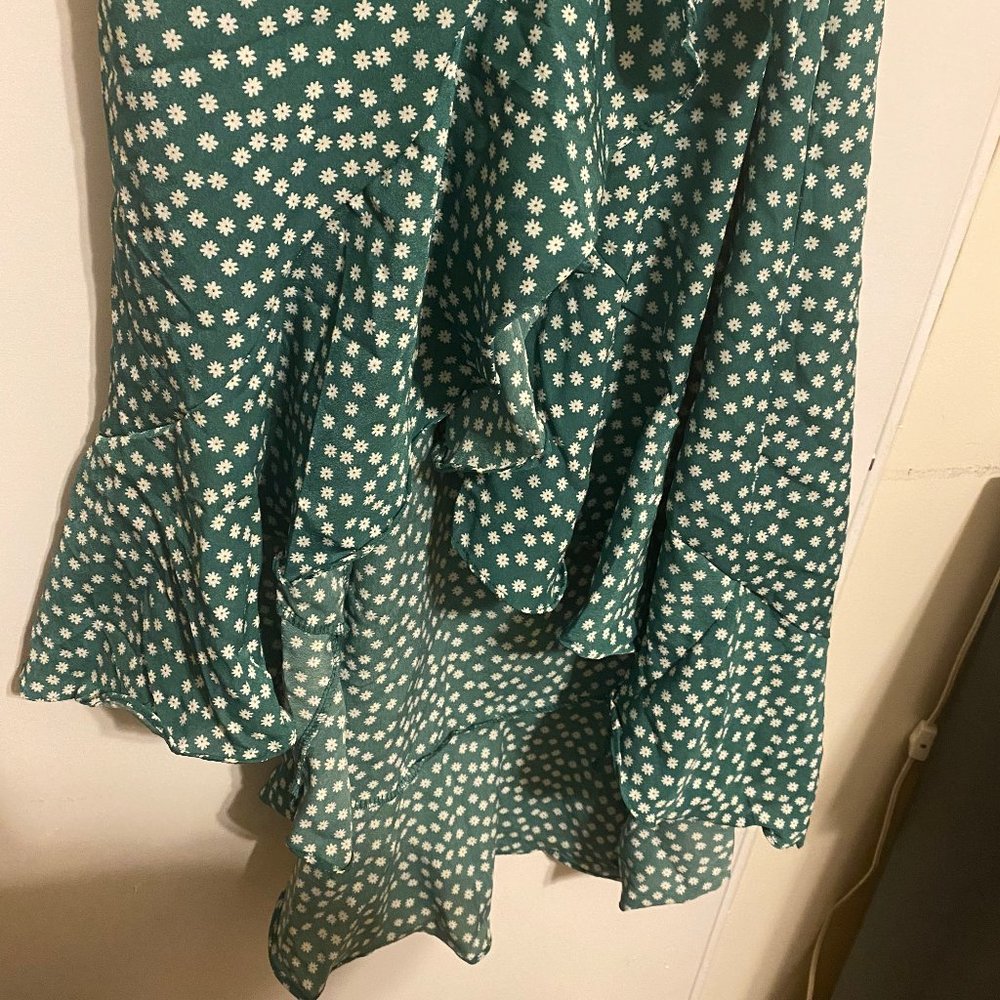 Green Daisy Wrap Dress